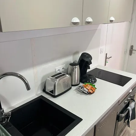 Duplex Raffine, Elegant & Climatise - La Mezz Appartement Nîmes Buitenkant foto