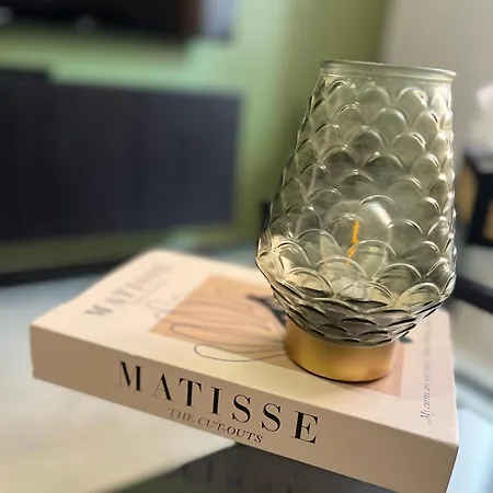 Duplex Raffine, Elegant & Climatise - La Mezz Appartement Nîmes Buitenkant foto